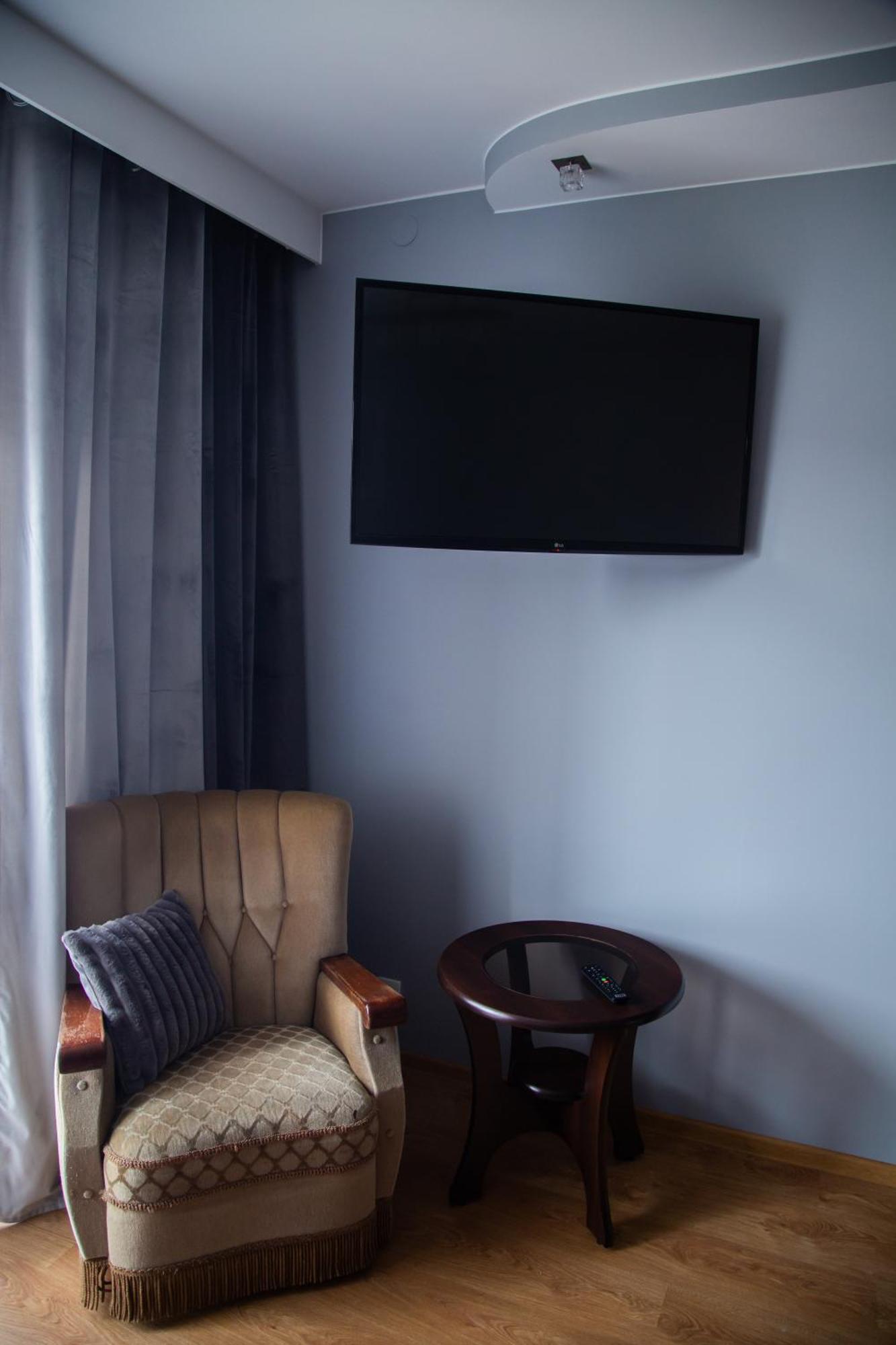 Apartament Rynek 10 Ostrowiec Świętokrzyski Exteriör bild