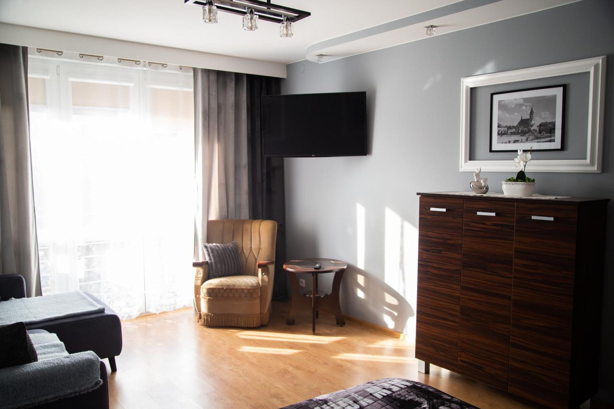 Apartament Rynek 10 Ostrowiec Świętokrzyski Exteriör bild